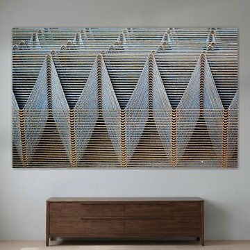 Abstract pattern in wire steel by Annemie Hiele