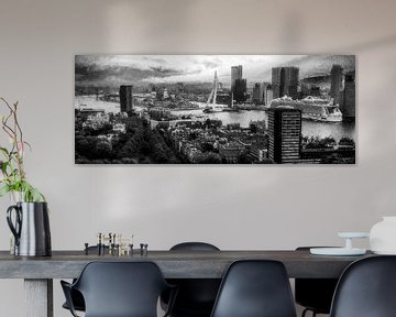 Panorama Rotterdam skyline zwart wit van Digitale Schilderijen