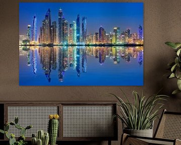 Dubai Skyline Reflectie, Dubai Marina van Dieter Meyrl