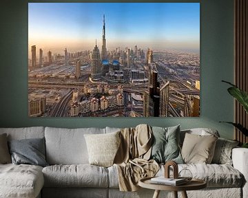 Dubai bei Sonnenaufgang von Dieter Meyrl