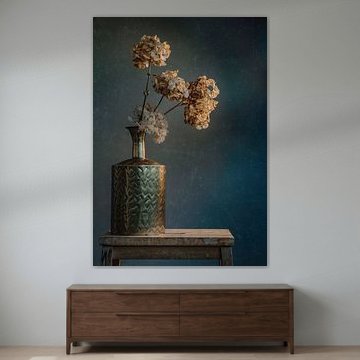 Still life with golden vase by Joey Hohage