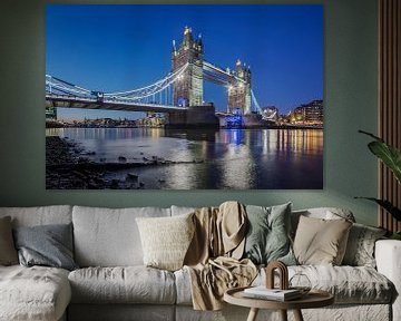 Tower Bridge in London von Dieter Meyrl