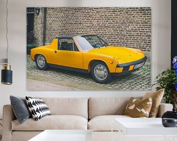 Porsche 914 klassischer Sportwagen in leuchtendem Orange von Sjoerd van der Wal Fotografie