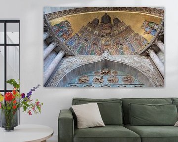 Mosaik der Basilika St. Markus in Venedig, Italien von Joost Adriaanse