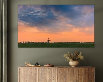 Zonsondergang bij molen Koningslaagte, Zuidwolde van Henk Meijer Photography