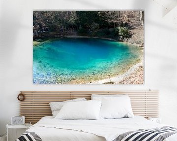 Van dichtbij van het meer Blautopf in Blaubeuren in Duitsland van creativcontent