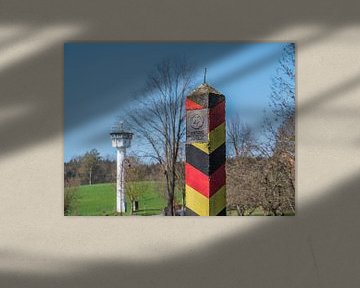 barrière van de DDR-grens met toren van Animaflora PicsStock