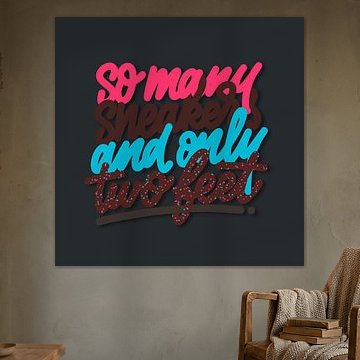 Tant de baskets et seulement deux pieds - Parra Amsterdam (fond noir)