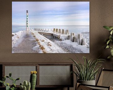 Winter on the IJsselmeer 2021 by Etienne Hessels