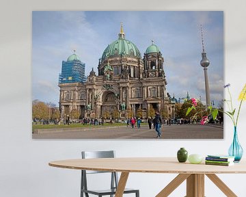 Berlijnse kathedraal en TV-toren op Alexanderplatz van t.ART