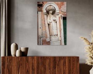 Moor met tulband in oude centrum van Venetie, Italie