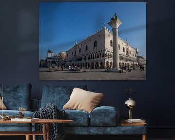 Doge's palace in the center of the old town of Venice, Italy by Joost Adriaanse