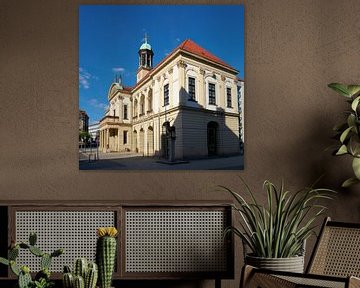 Historisch stadhuis op de oude markt in Maagdenburg van Heiko Kueverling