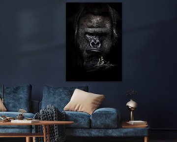 Droevige en zware reflecties van een sterke mannelijke gorilla over een groen takje herinneren aan h van Michael Semenov