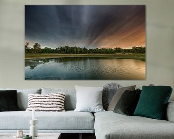 Wolken bij zonsondergang, Boswachterij Dorst, Nederland van Sebastian Rollé - travel, nature & landscape photography
