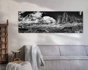 Dolomieten Panorama zwart-wit van Denis Feiner