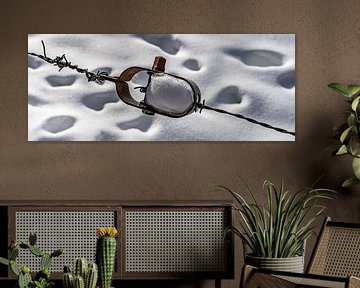 Wire tensioner in the snow by Marcel Pietersen