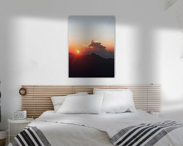 Sonnenaufgang vom heiligen Berg von Ward Jonkman