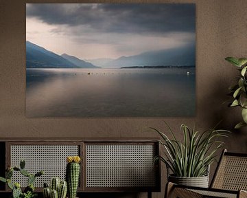 Uitzicht Lago Maggiore Zwitserland van Suzanne Vastenburg-de Vreeze