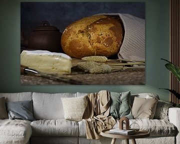 Bread with brie