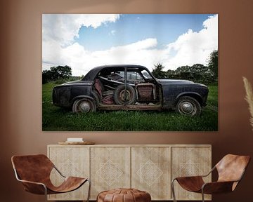 Altes verlassenes Auto von Vivian Teuns