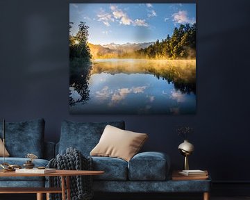 Zonsopgang bij Lake Matheson, Nieuw Zeeland van Christian Müringer