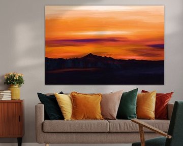 Landschap met heuvels en bomen bij zonsondergang met een hemel in oranje kleuren van Tanja Udelhofen