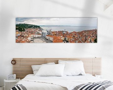 Panorama Piran, Slovenië van Lemayee