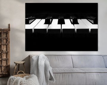 Piano Keyboard in Minimal Black and White Close-up Detail van Andreea Eva Herczegh