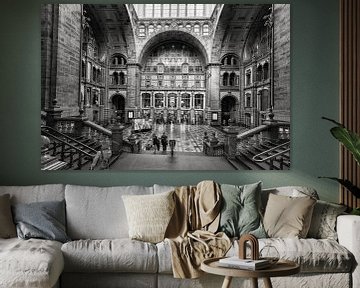 Antwerp railway station hall by Rob Boon