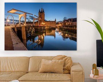 The Zuidhavenpoort of Zierikzee in the blue hour. by Jan Poppe