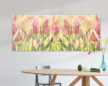 Tulpen Zauber in Pastell von Tanja Riedel