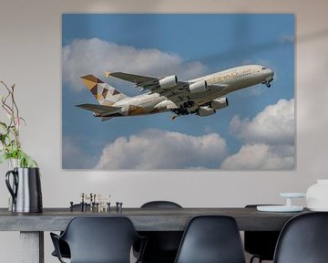 Un Airbus A380 d'Etihad Airways décolle de l'aéroport de Londres Heathrow, l'un des aéroports les pl sur Jaap van den Berg