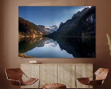 Weerspiegeling van de Dachstein-gletsjer in het Vordere Gosausee-meer van Sonja Birkelbach