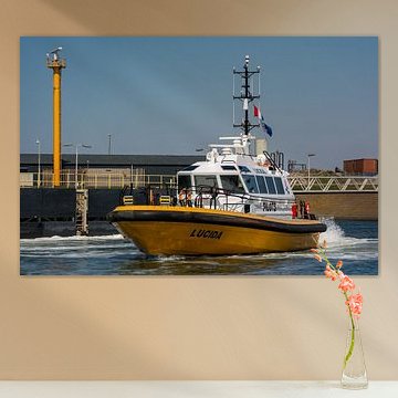 Pilot Lucida bereit zur Abfahrt im Hafen von Rotterdam. von scheepskijkerhavenfotografie