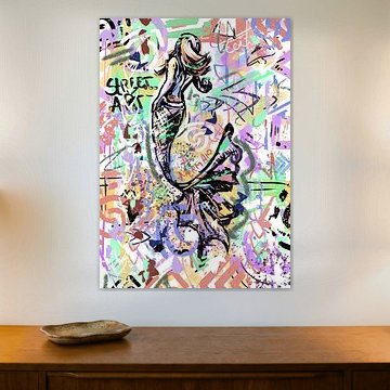 Sirène graffiti colorée avec une queue gracieuse.