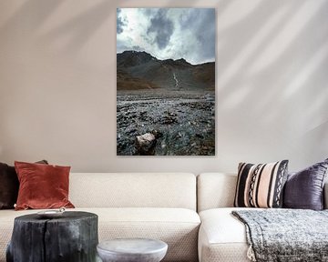 Bewölkter Himmel und Wasserfluss von Mickéle Godderis