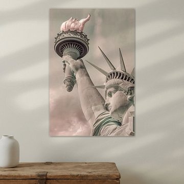 NEW YORK CITY Statue of Liberty | urban vintage style