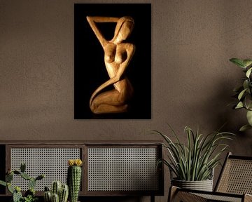 African Carved Nude Female van Brian Raggatt