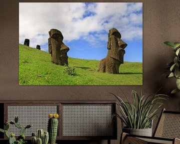 Moai's op Paaseiland van Antwan Janssen