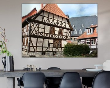 scheef huis in de historische oude stad Wernigerode aan de rand van het Harz Nationaal Park van Heiko Kueverling