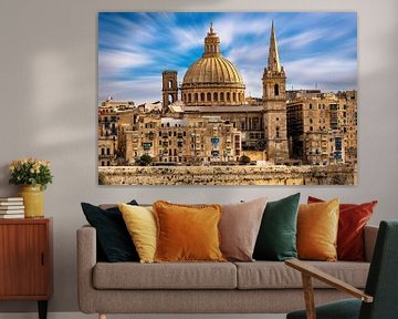 Architectuur skyline oude stad met kathedraal in Valletta op Malta van Dieter Walther
