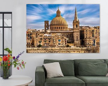 Architectuur skyline oude stad met kathedraal in Valletta op Malta van Dieter Walther