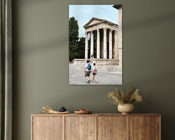 Tempel van Augustus in de historische idyllische oude stad van Pula in Kroatië van Heiko Kueverling