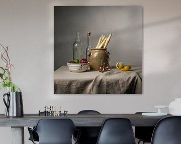 Modern still life with asparagus, lemon and onions [square]. by Affect Fotografie
