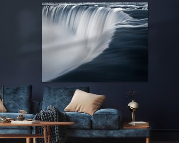 Horseshoe Falls, in zwart-wit, met een vleugje blauw van Henk Meijer Photography