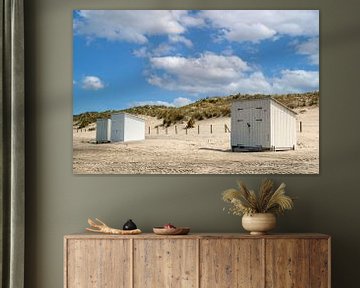 Strandhuisjes op het strand van Ilya Korzelius