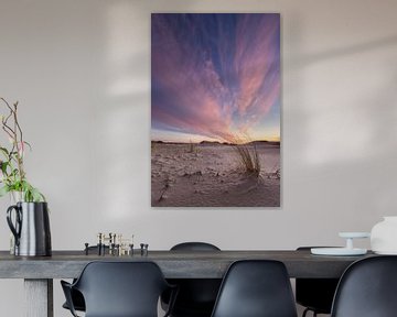 Bunter Sonnenuntergang am Strand von Zeeland von Peter Haastrecht, van