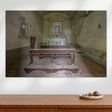 Church by Pearls from the past