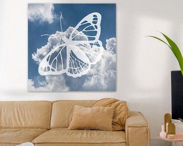 Weißer luftiger Schmetterling von Bianca Wisseloo